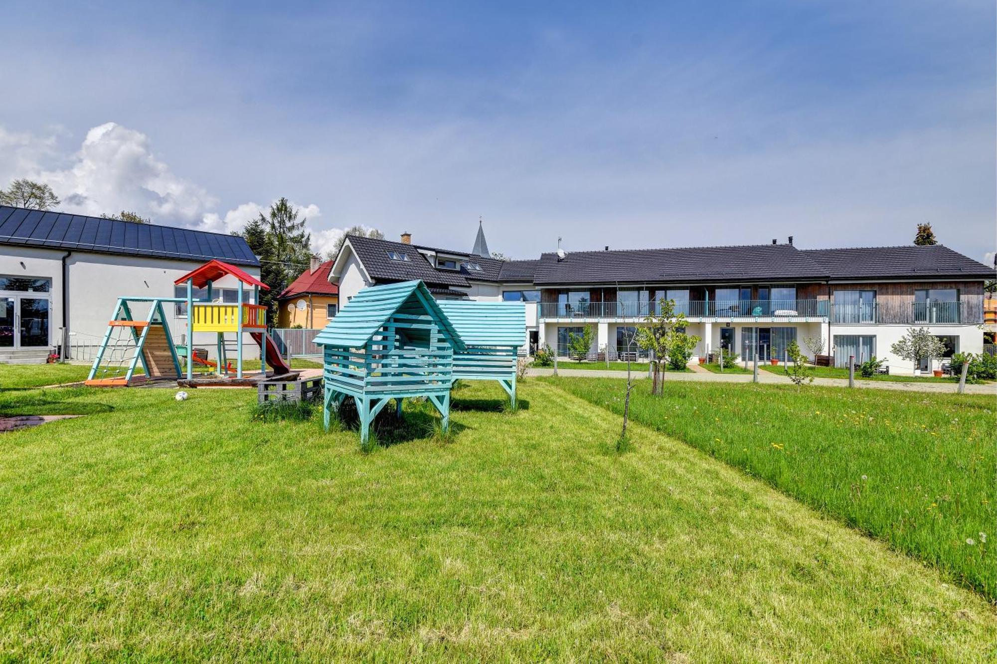 Penzion Ceresnovy Sad & Wellness Високі Татри Екстер'єр фото